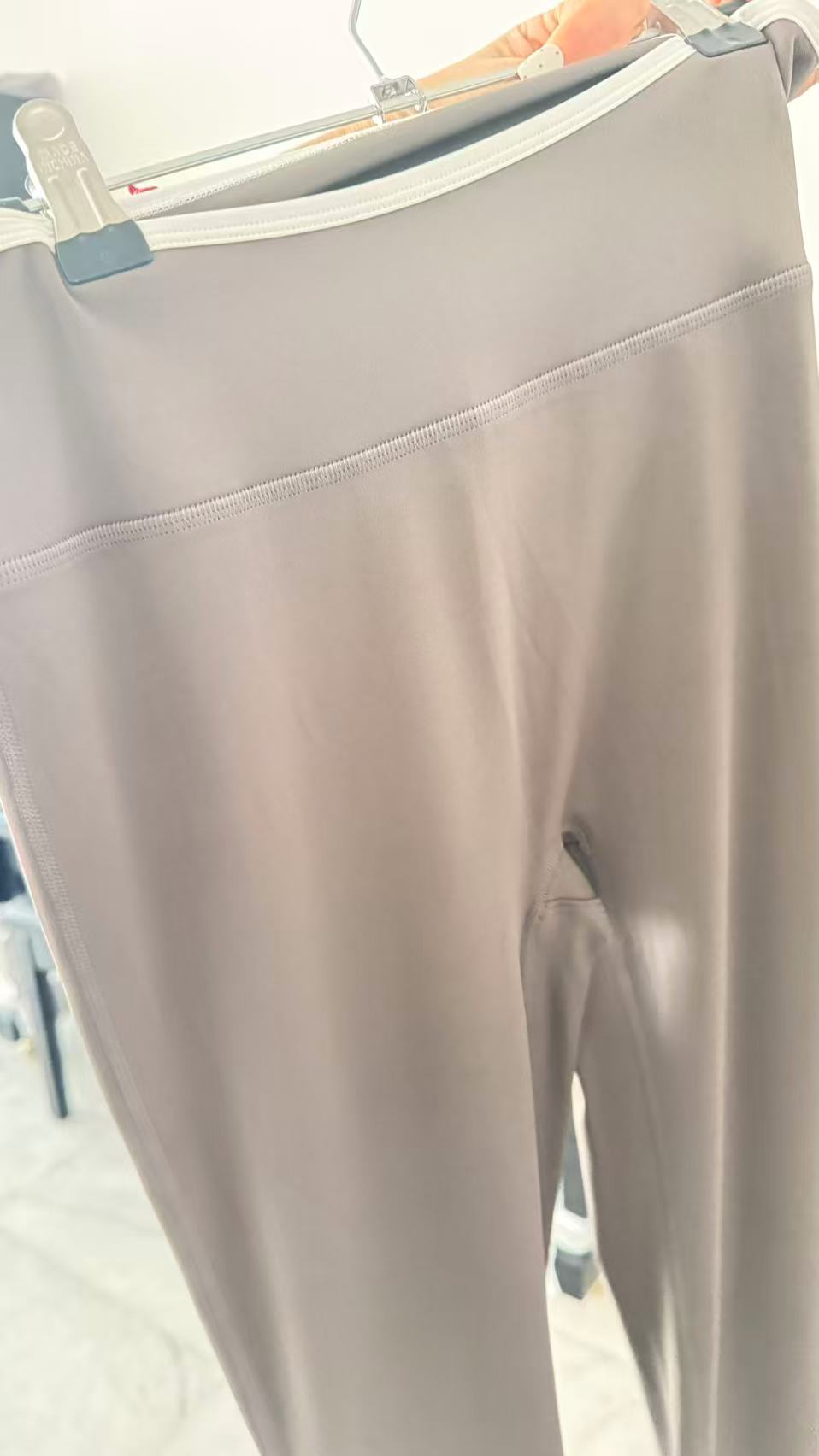 Essential High Waist Mini Flared Leggings Assorted color